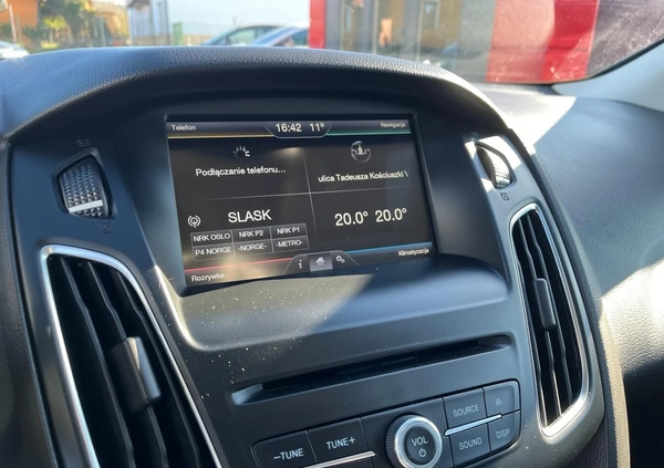 Ford Focus cena 28700 przebieg: 217830, rok produkcji 2014 z Sulechów małe 352